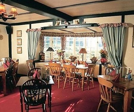 The Druid Inn Llanferres المظهر الخارجي الصورة